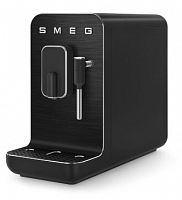 Кофеварки и кофемашины Smeg BCC02FBMEU